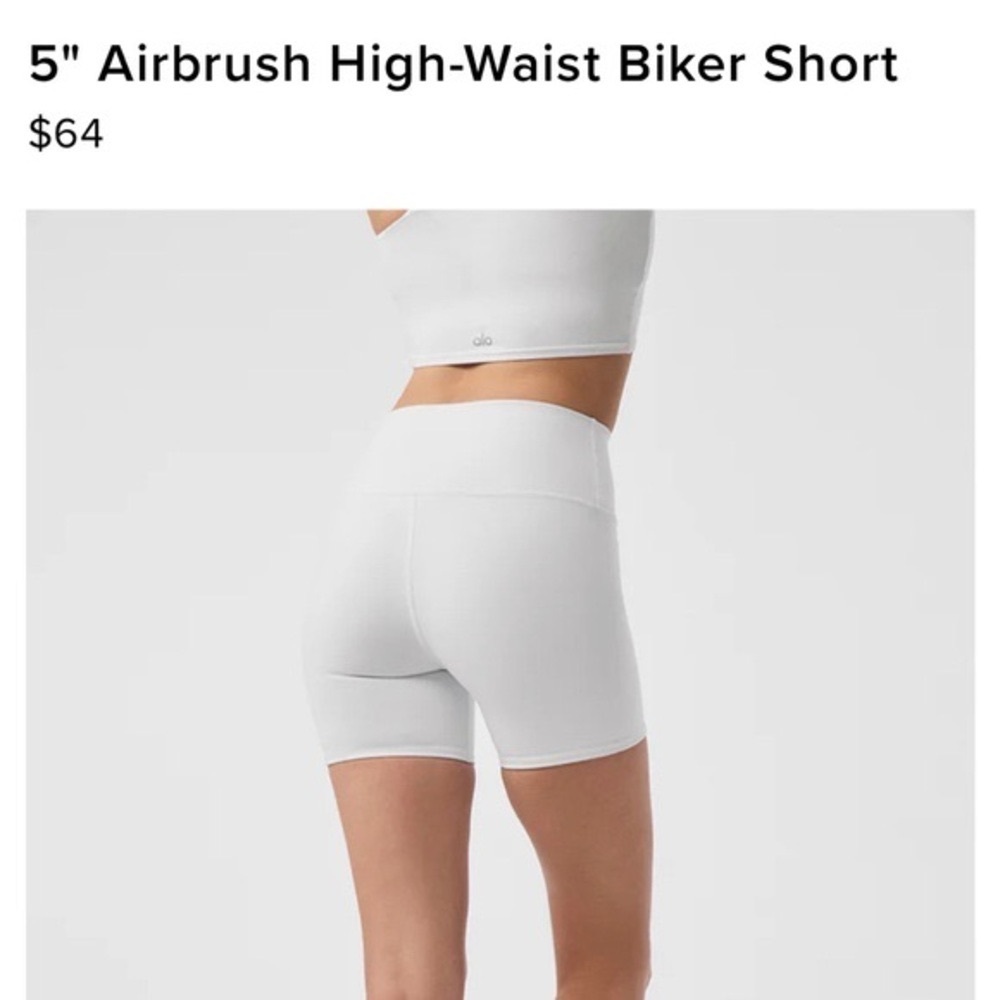 White Alo Yoga Shorts 7 inches inseam
